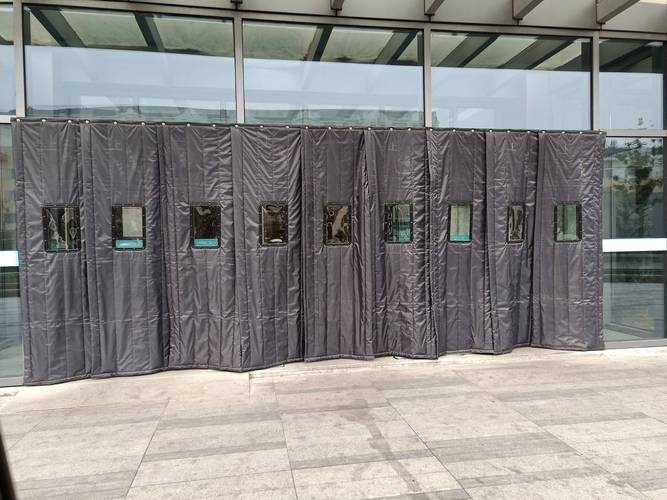 保暖挡风必备 pu棉门帘、帆布棉门帘的制作工艺与广泛用途